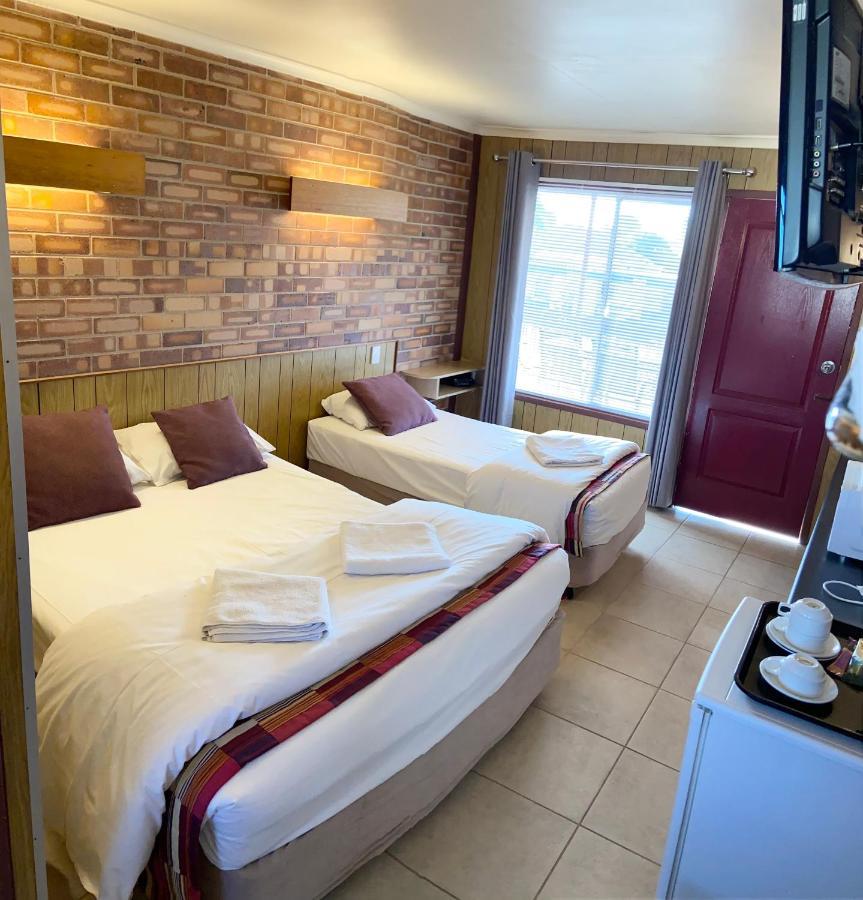 Proserpine Motor Lodge 外观 照片