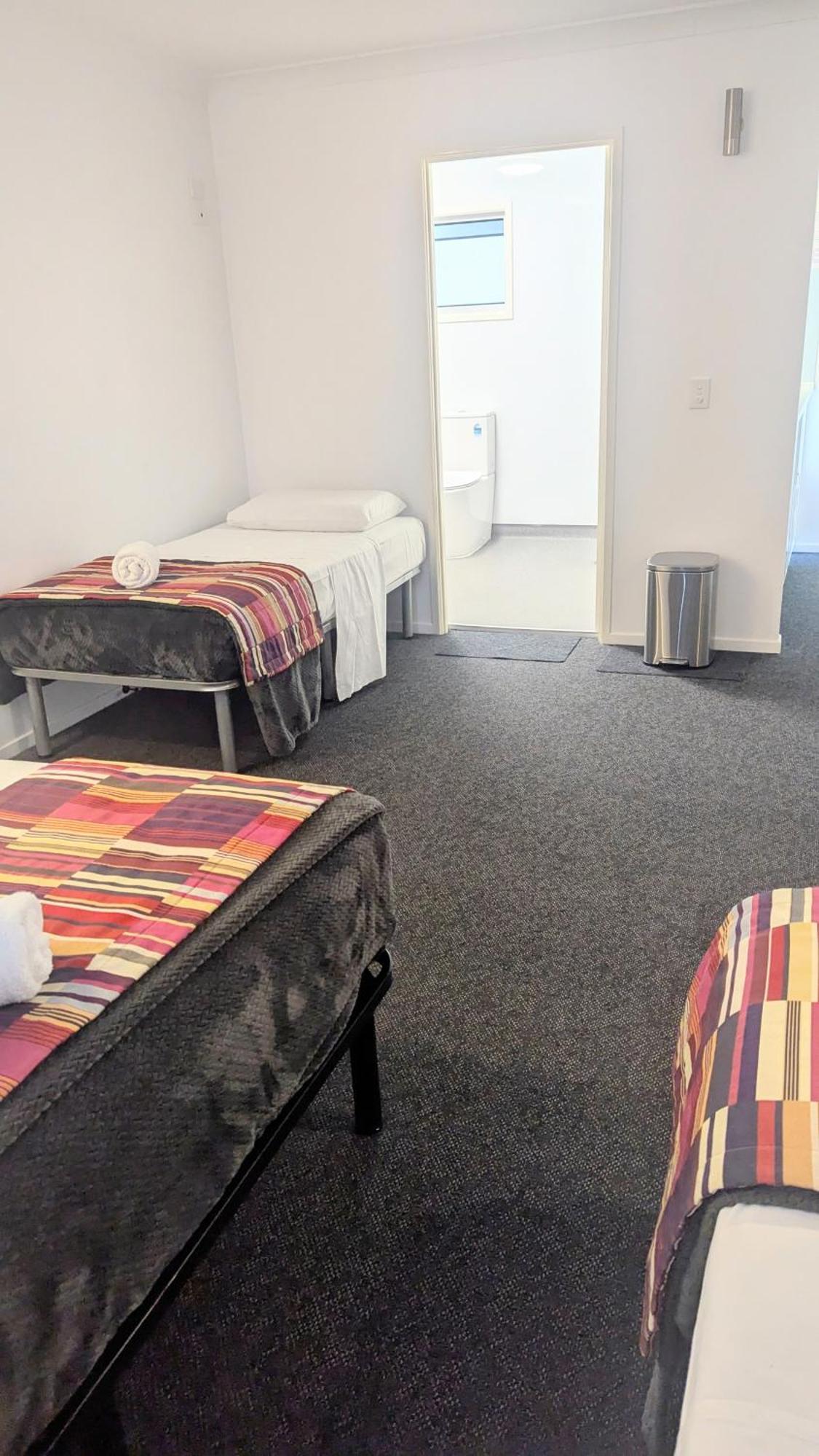 Proserpine Motor Lodge 外观 照片