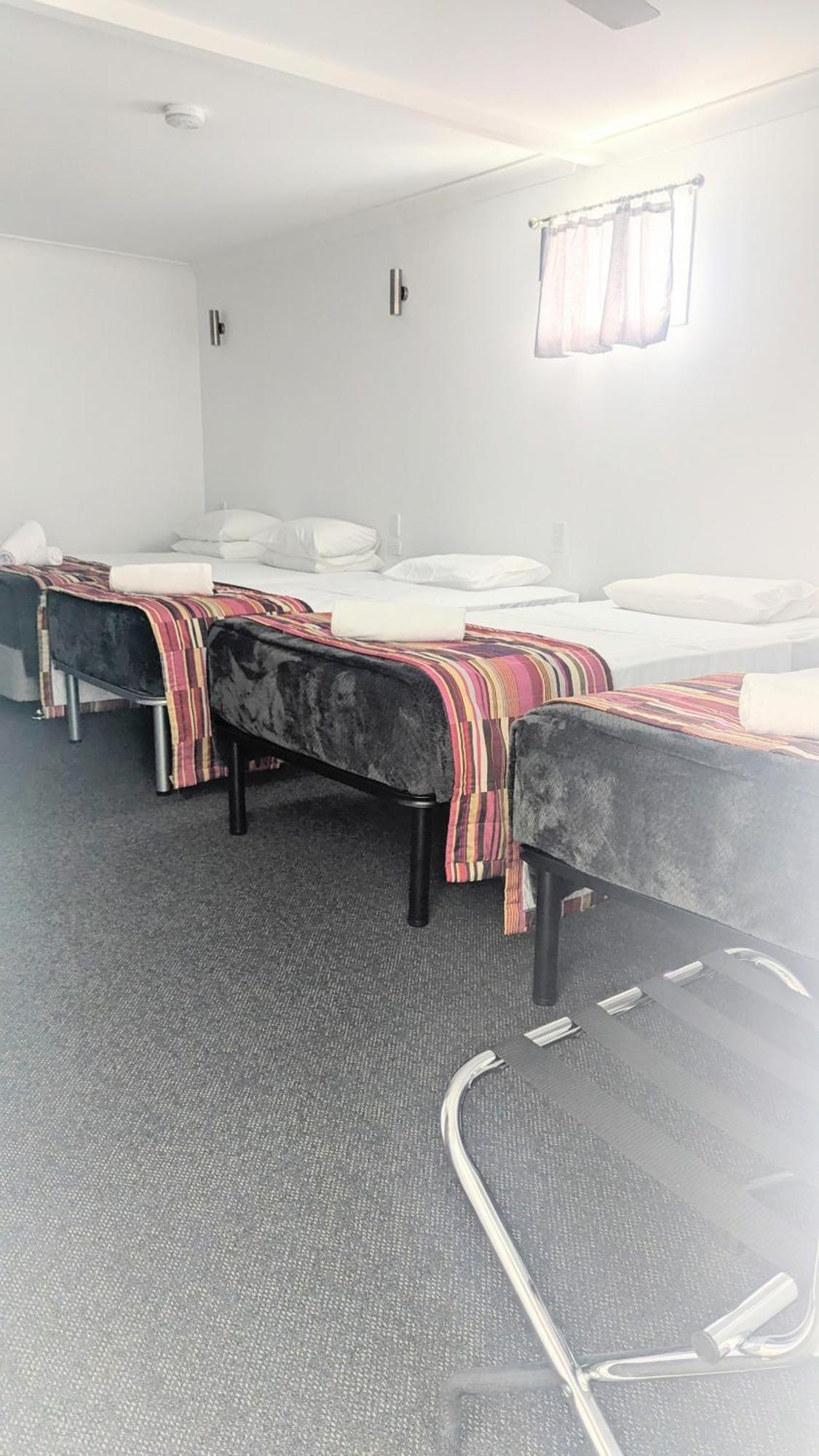 Proserpine Motor Lodge 外观 照片